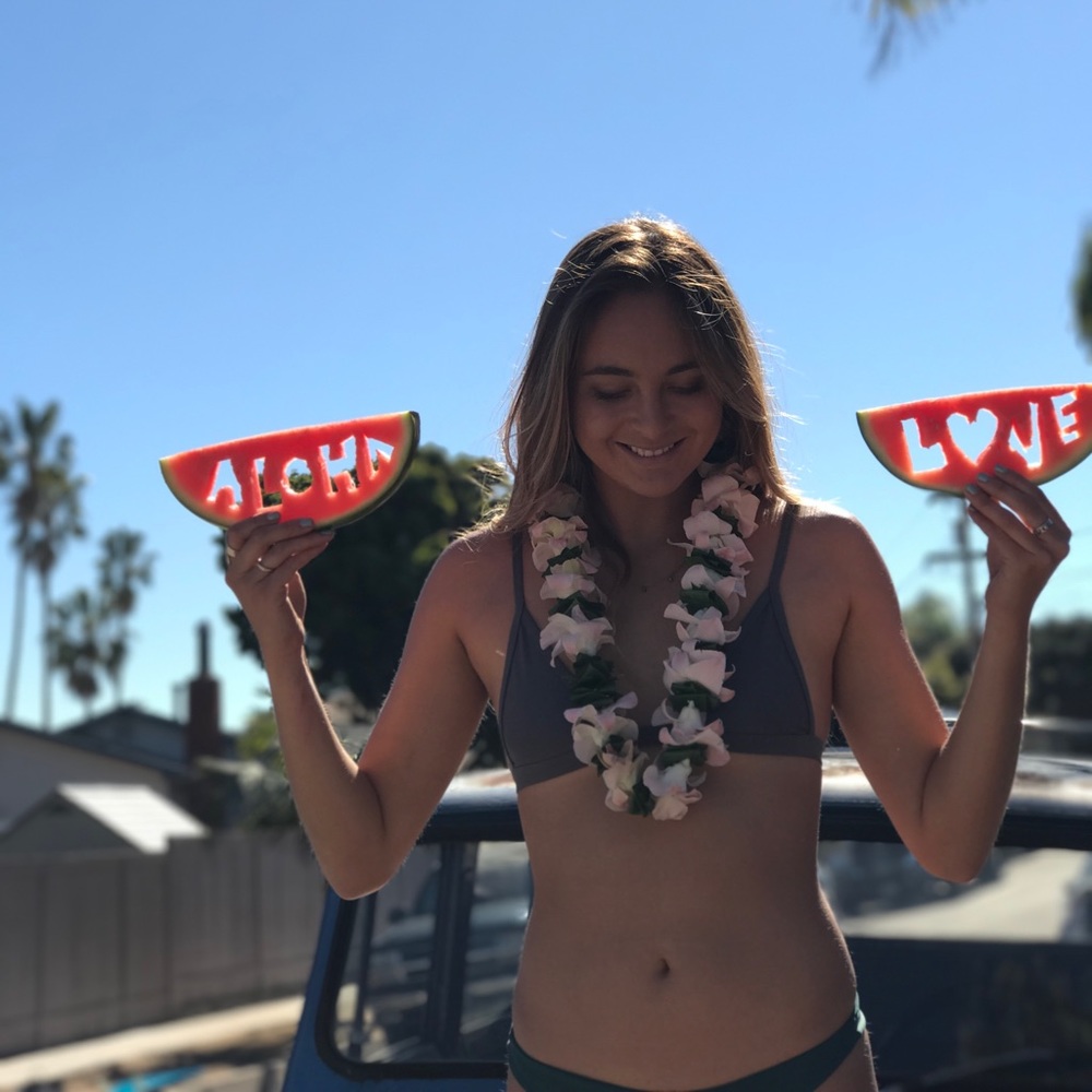 Meet your Posher, Kiana